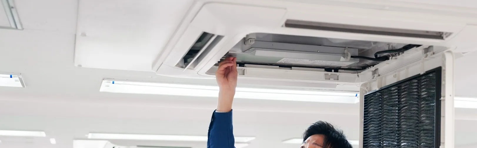 大阪で空調の求人をお探しの方、正社員募集中です！